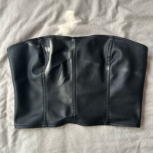 Women’s crop top